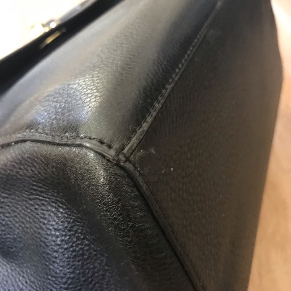 Handbag - Picture 4 of 4